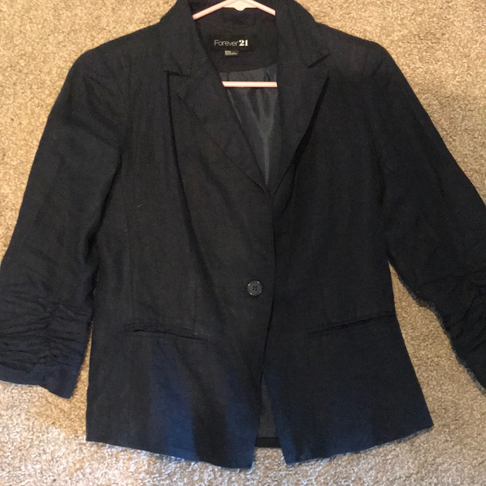 Women’s solid blazer